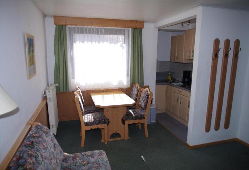 Апартаменты 1 Спальня с Видом, Apartment House Seerose