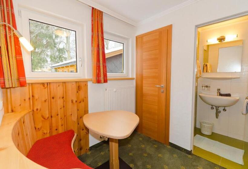 Номер Стандарт, Haus Helga