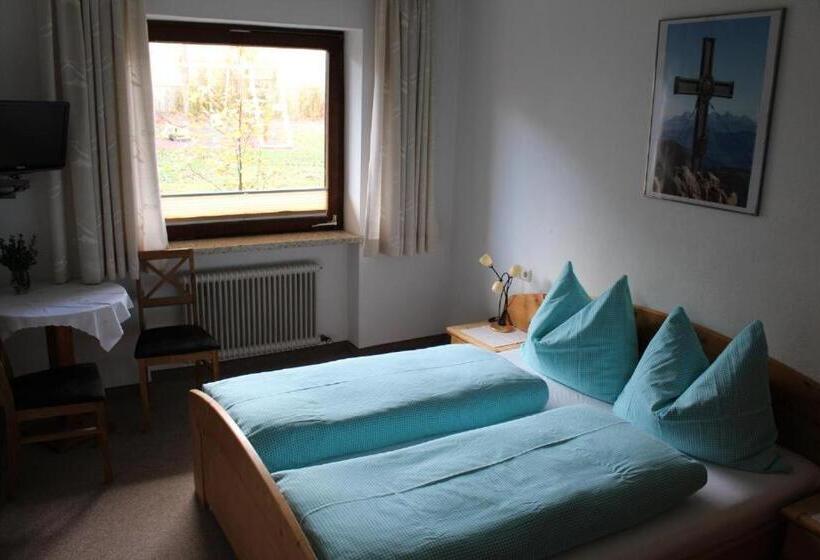 Номер Стандарт Вид на Горы, Lamplhof B&b