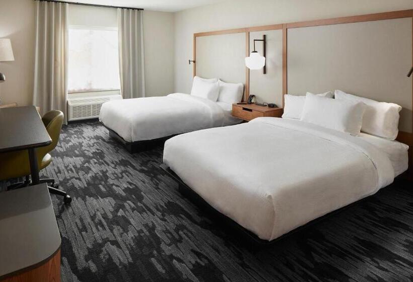 Номер Стандарт Адаптированный для Инвалидов, Fairfield Inn & Suites By Marriott Stony Creek