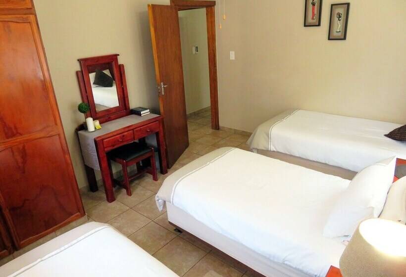 Семейные Апартаменты 3 Спальни, Little Eden St Lucia
