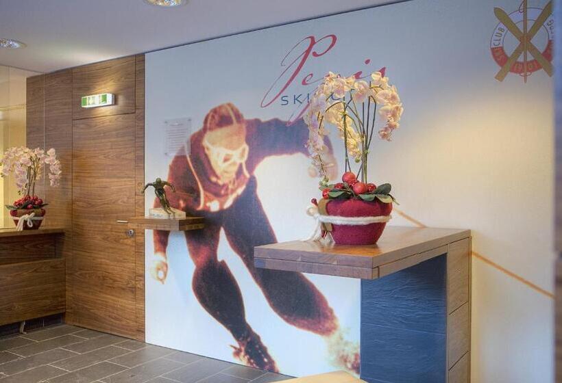 Номер Deluxe, Pepis Ski
