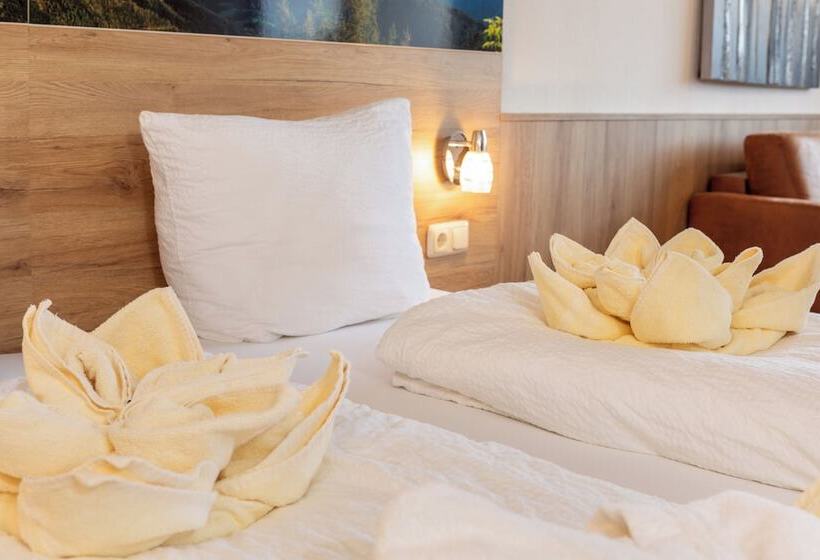 Трехместный Номер Комфорт, Alpenhotel Dachstein