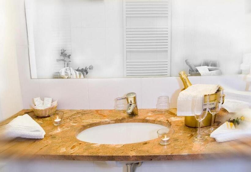 اتاق راحتی, Sonnalm   Spa,idyll,dining