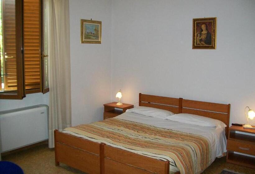 Четырехместный Номер Стандарт, B&b Locanda La Rotonda