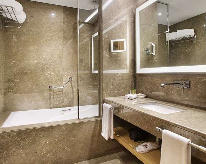 سوییت لوکس, Sulia House Porto Rotondo, Curio Collection By Hilton