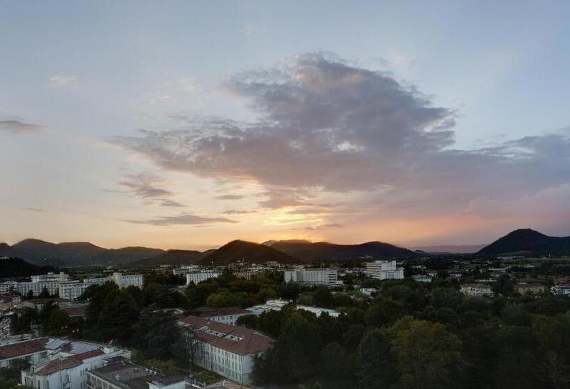 Номер Superior, Panoramic Hotel Plaza