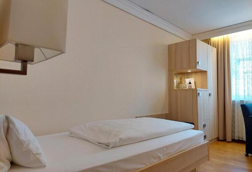 Номер Стандарт Индивидуальный, Flair Hotel Zum Schiff
