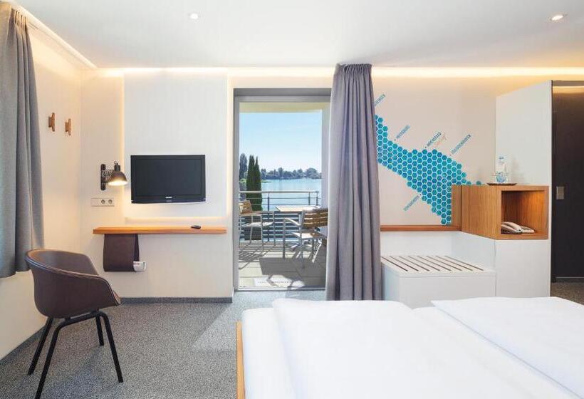 Comfort room with view, Seehof