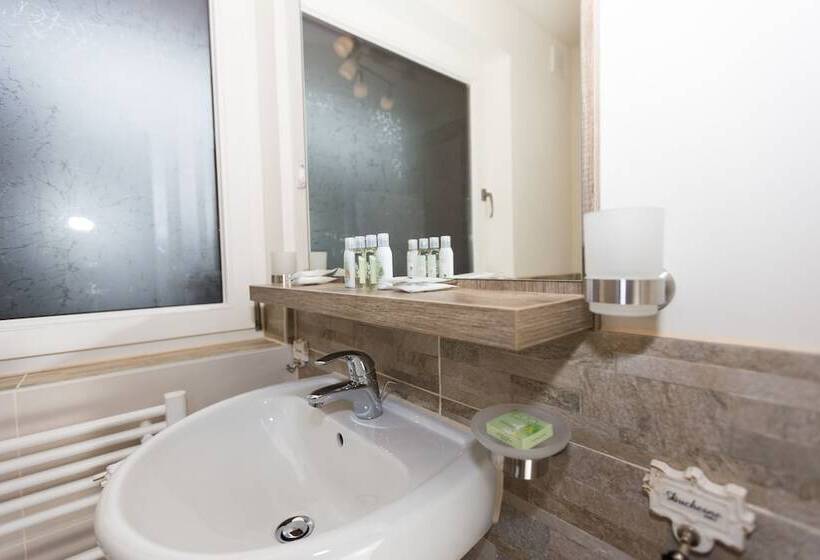 Семейный Номер, Deva Hotel Kaiserblick