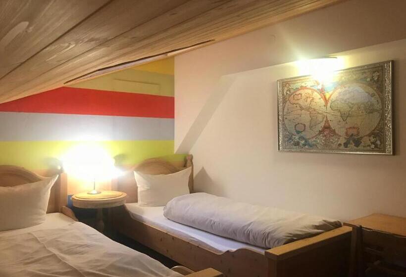 Семейный Номер, Deva Hotel Kaiserblick