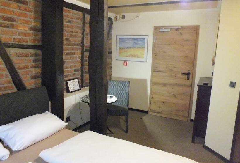 Номер Economy, Pension Riverside In Leverkusen Hitdorf Am Rhein   Zentral An Der A1 Und 59
