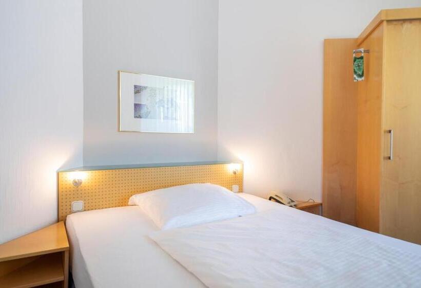 Номер Стандарт, Achat Hotel Suhl