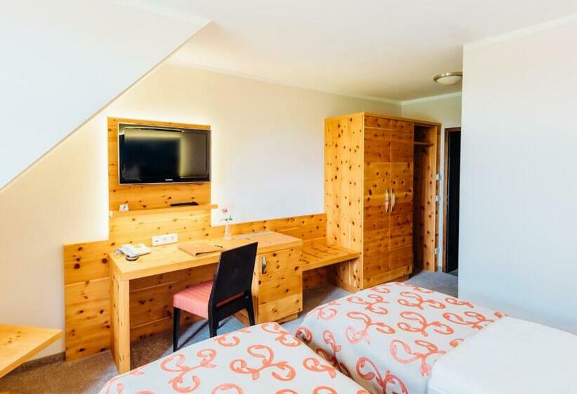 Номер Стандарт, Erlebnishotel Zur Schiffsmühle Gmbh