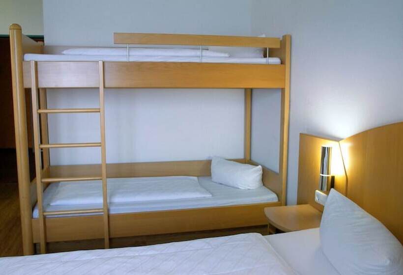 4인용 스탠다드 룸, Sunparc  Shuttle Zum Europapark Rust 4km & Rulantica 2km