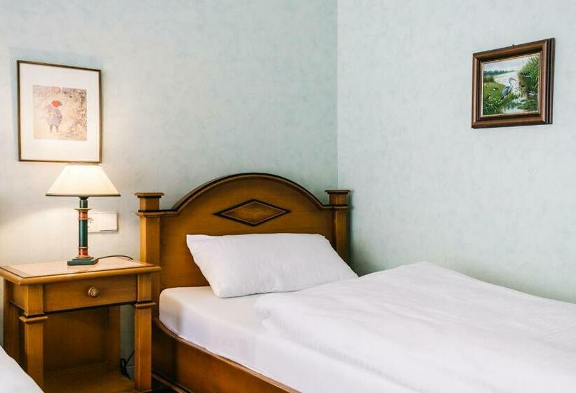Номер Стандарт, Landhaus Keller   Hotel & Restaurant