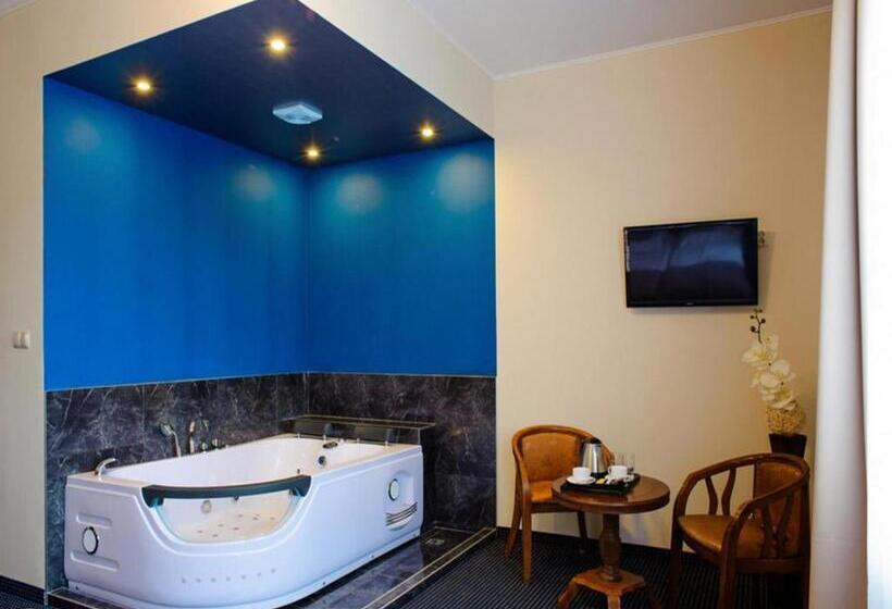Апартаменты Deluxe 1 Спальня, Sevilla