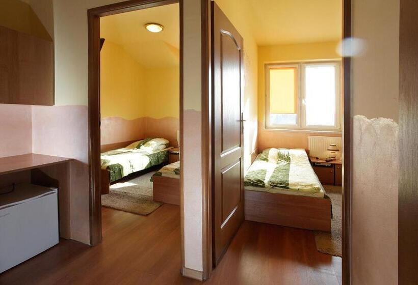 Четырехместный Номер Стандарт, Motel Na Skarpie