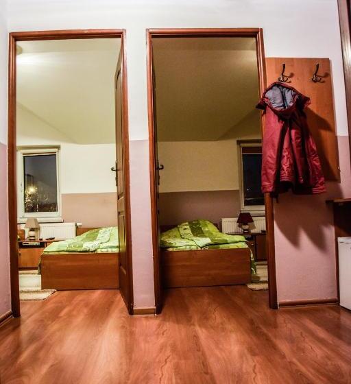 Номер Стандарт Трехместный, Motel Na Skarpie