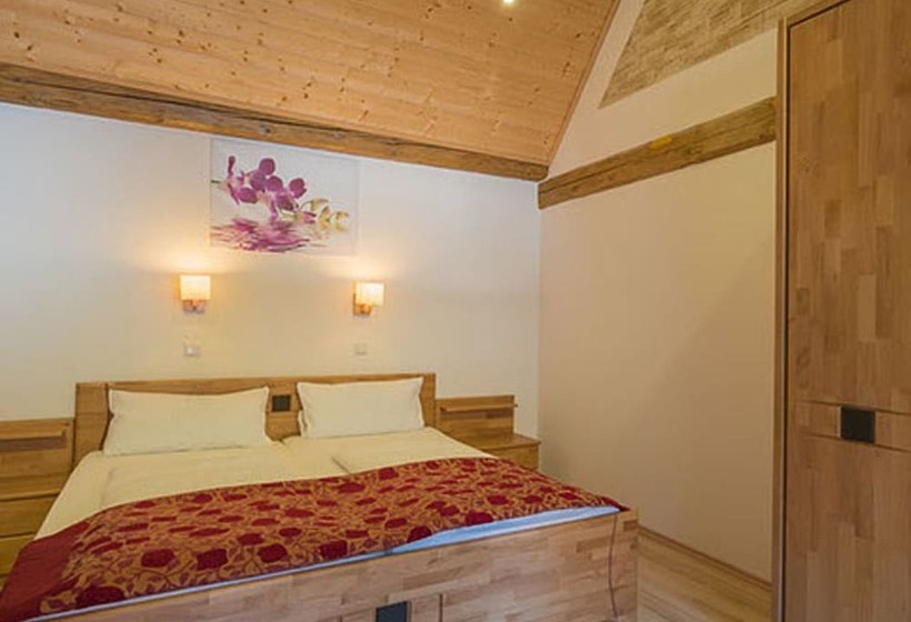 Полулюкс, Wellnesshotel & Restaurant Hexenschopf