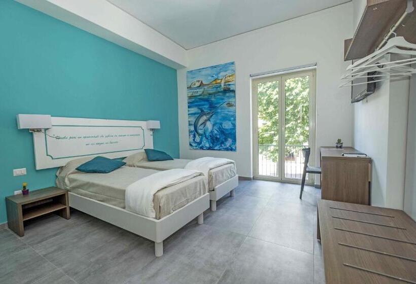 스탠다드 룸, Miti Dello Stretto B&b