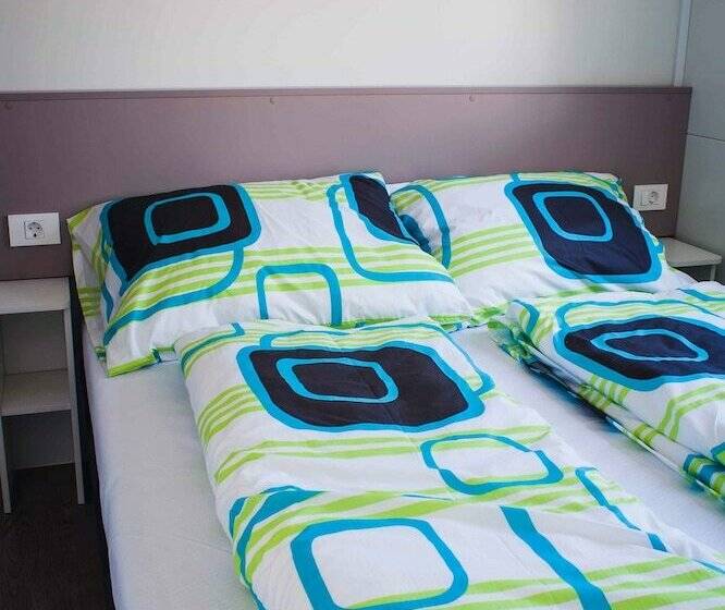 Дом 1 Спальня, Pelso Camping