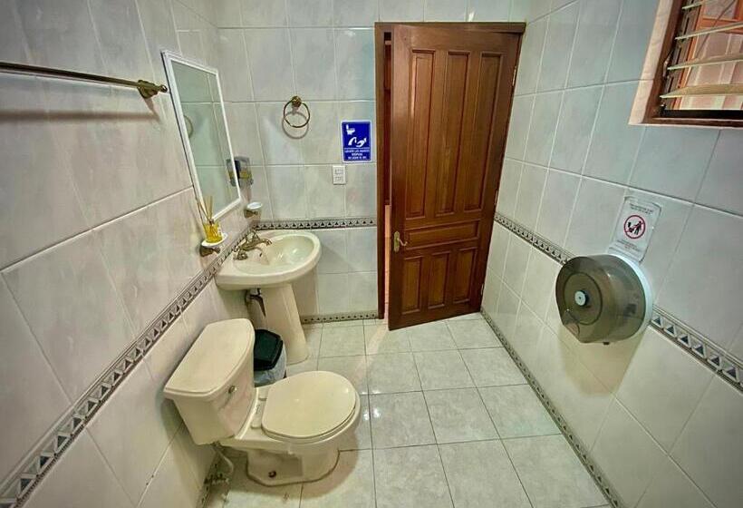 اتاق استاندارد, Hostal Central Oaxaca