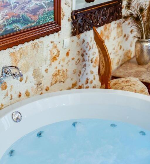 豪华套房, Hamam Suites Portou