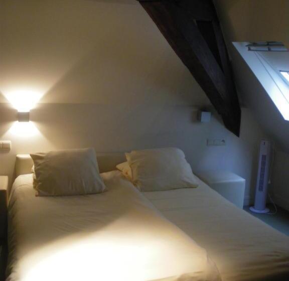 Номер Стандарт, Amaryllis Hotel Veurne