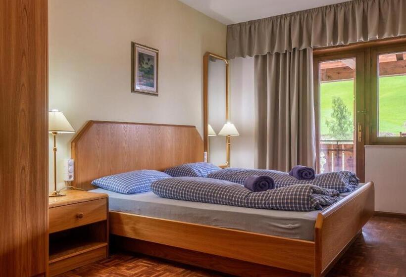 标准间带山景, Appartements Pension Sonia
