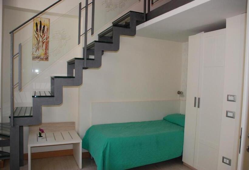 Номер Стандарт Трехместный, Villa Vittoria Tropea B&b