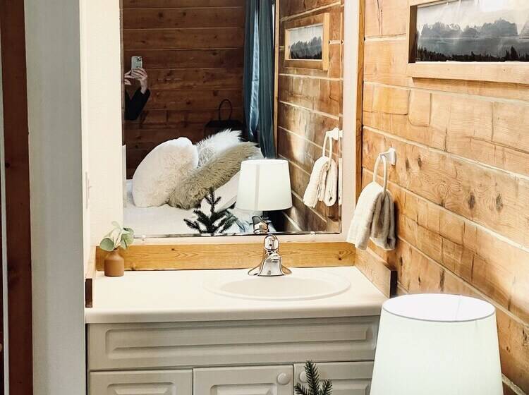오두막, Glacier View Cabins