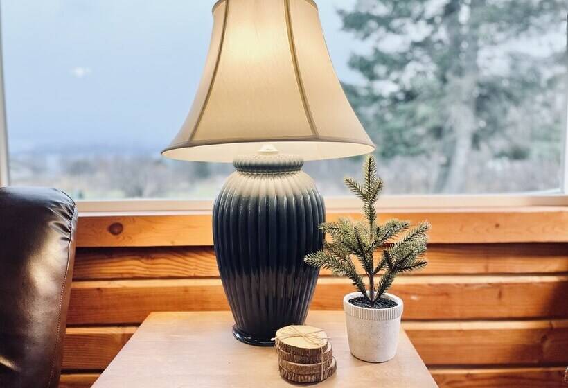 침실 2개 주택, Glacier View Cabins