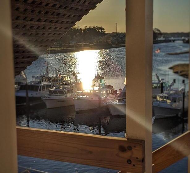 Стандартный Номер Кровать Кинг, The Hotel At Cape Ann Marina