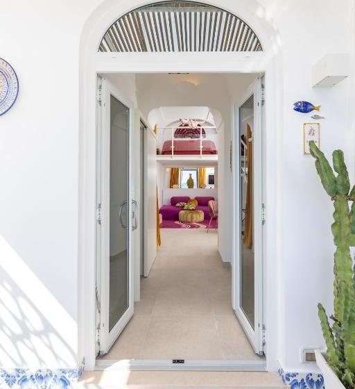 Люкс Deluxe Вид на Море, Suite Belvedere Capri Exclusive Rooms