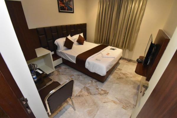 Номер Стандарт, Swagath Residency Rabale