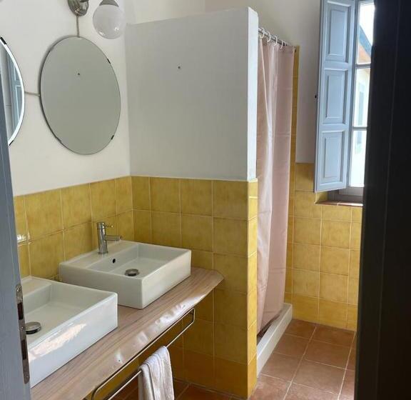 Family Suite, In Campagna