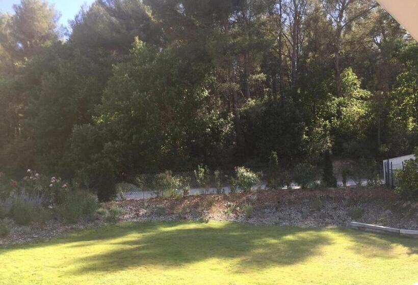 Номер Стандарт, Chambre D Hôtes Cabries Calas 5 Min Gare Tgv Aix Et Pôle D Activités D Aix En Provence