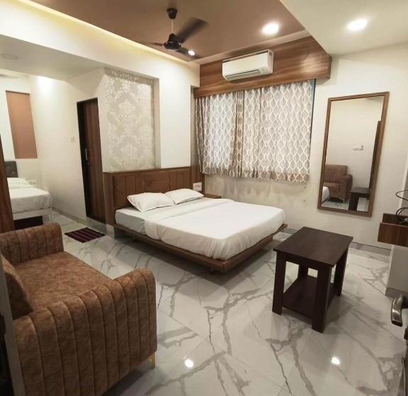デラックスルーム, Sai Sagar Lodging & Boarding