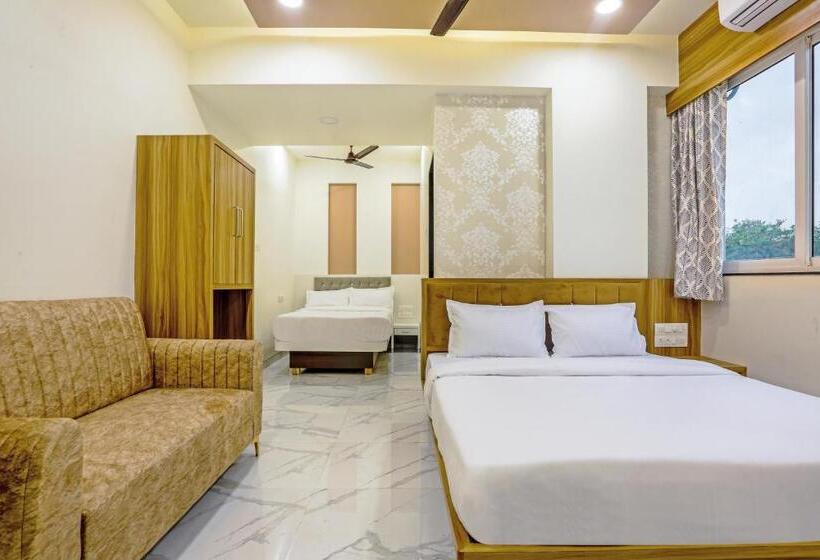 Люкс, Sai Sagar Lodging & Boarding