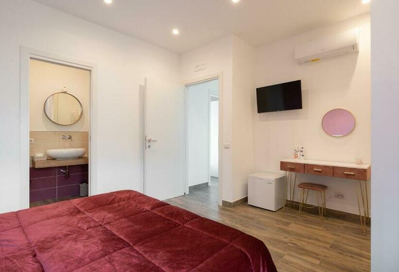 اتاق لوکس, Seascape   Noemi S Rooms