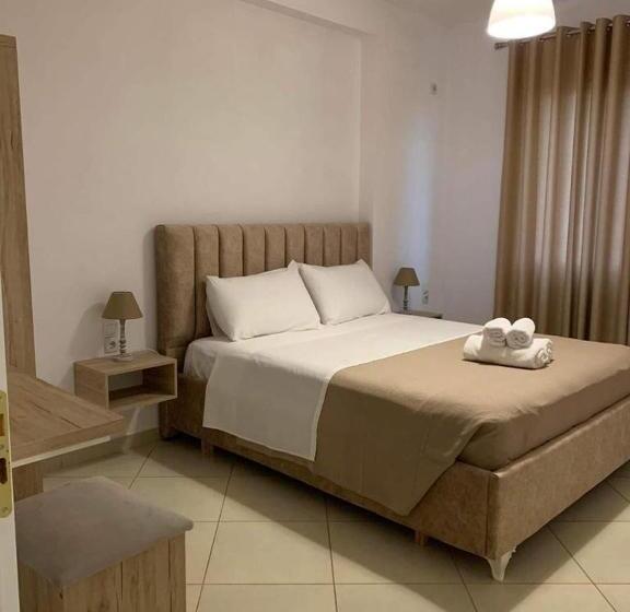 דירת חדר, Mediterranean Apartments