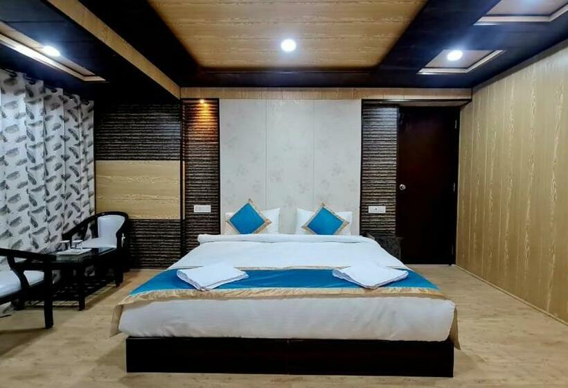Стандартный Номер Кровать Кинг, The Indian Kargil