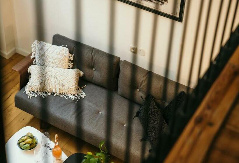 חדר סטנדרט, Deblox Living   Alhambra Apartments