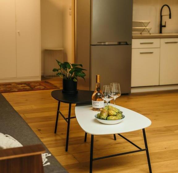 חדר סטנדרט, Deblox Living   Alhambra Apartments