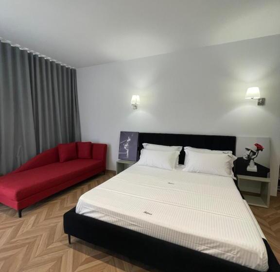 스탠다드 스튜디오 킹침대, Kondo Stays   Polifonia City Loft
