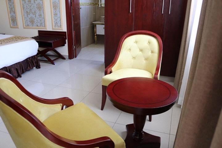 اتاق سوپریور, Open House