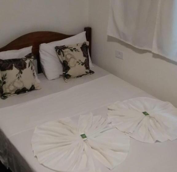 جناح عائلي, Papagaio Hostel & Pousada
