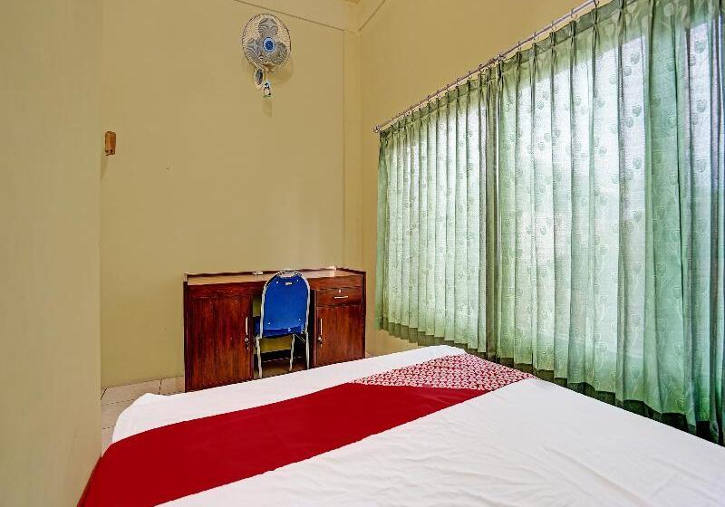 اتاق استاندارد, Oyo 91572 Kost Esklusif Barokah