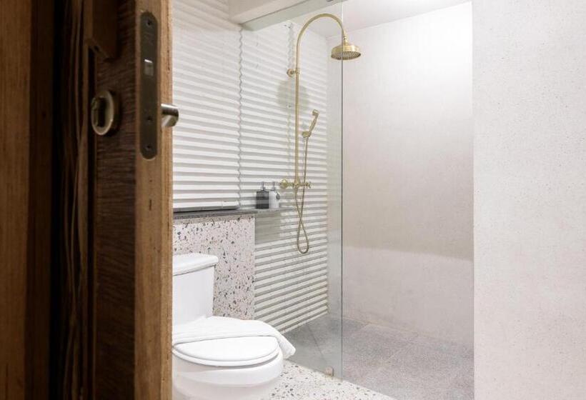 2 Bedrooms Suite Sea View, La A Natu Pranburi